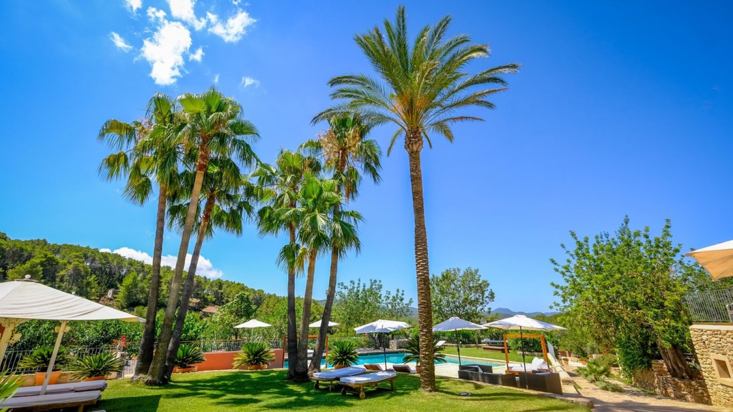 Review Hotel Can Lluc Country Hotel Ibiza